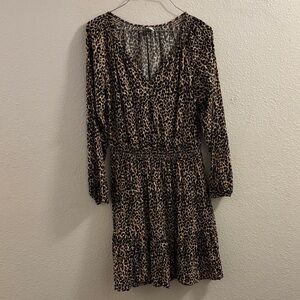 Old Navy Leopard Print Long Sleeve Dress
